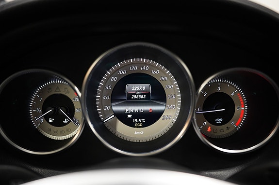 Mercedes-Benz CLS250 13 of 21