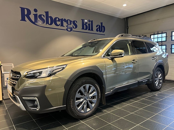 Subaru Outback 2 of 15