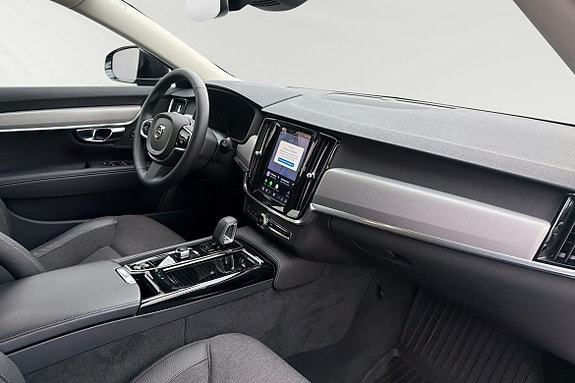 Volvo V90 11 of 13