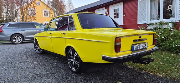 Volvo 164 2 of 4