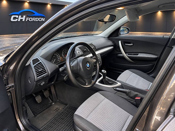 BMW 116i 3 of 3