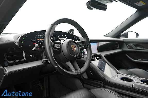Porsche Taycan 4 17 of 30