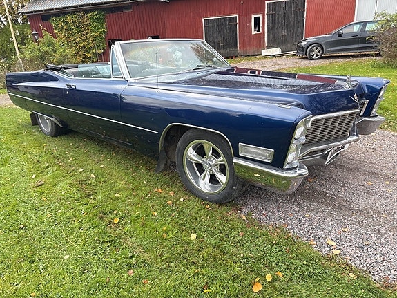 Cadillac Deville 3 of 23