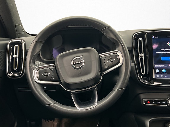 Volvo C40 27 of 30
