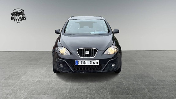 Seat Altea XL 2 of 12