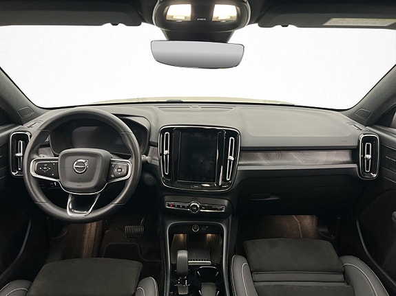 Volvo C40 15 of 30