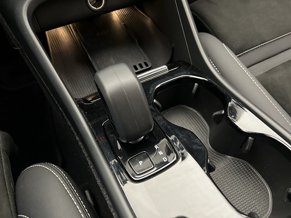 Volvo C40 28 of 30