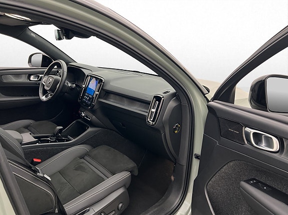 Volvo C40 30 of 30