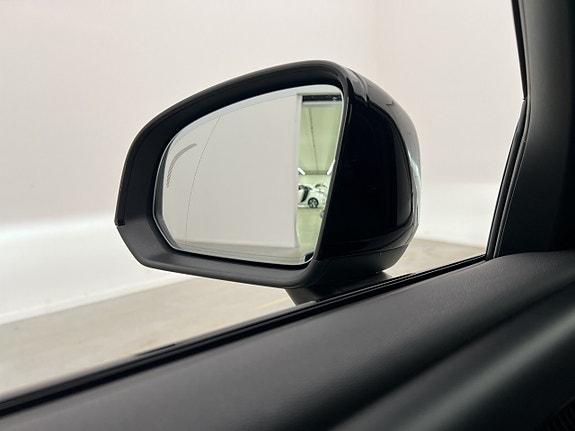 Volvo C40 18 of 30