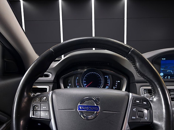 Volvo V70 21 of 30