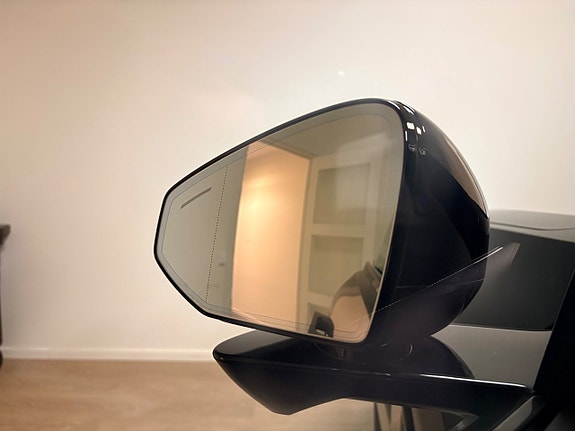 Polestar 4 28 of 30