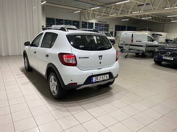 Dacia Sandero Stepway 3 of 10