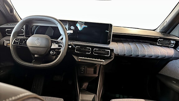 Renault 5 E-Tech 4 of 10