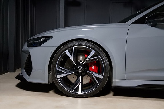 Audi RS6 13 of 24