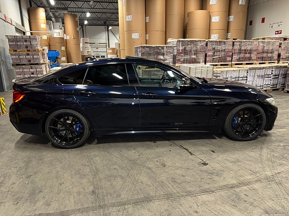 BMW 440i 3 of 15