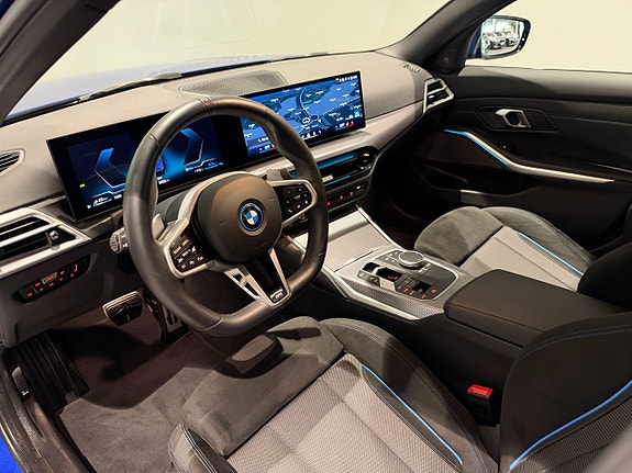 BMW 330e 11 of 18