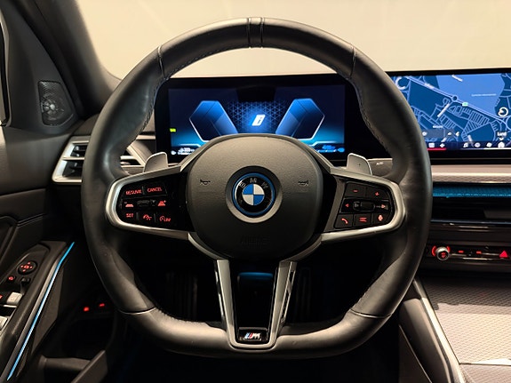 BMW 330e 13 of 18