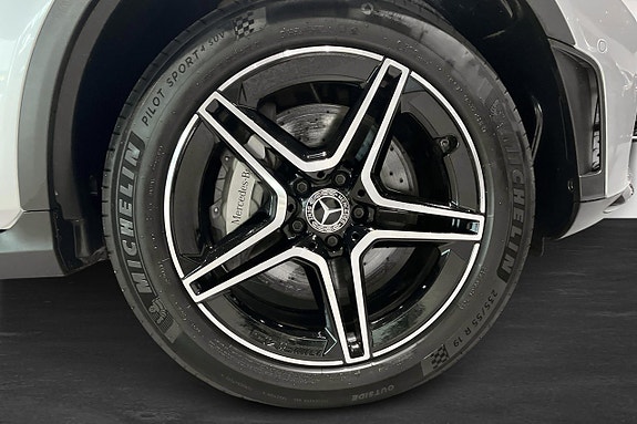 Mercedes-Benz GLC 300 de 5 of 13