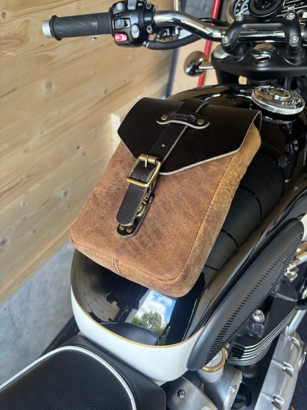 Triumph BONNEVILLE T120 8 of 8