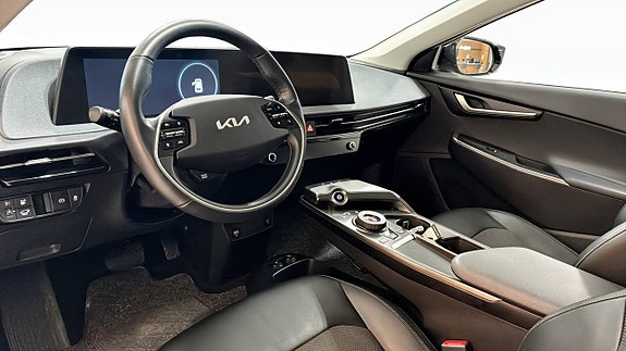 Kia EV6 9 of 12