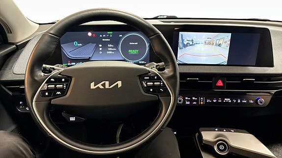 Kia EV6 11 of 12