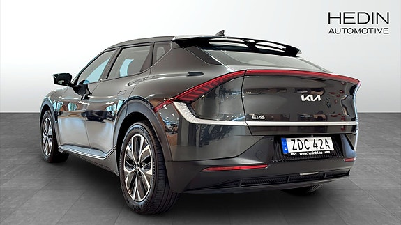 Kia EV6 3 of 12