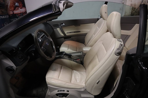 Volvo C70 10 of 19