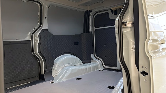 Kia PV5 5 of 12