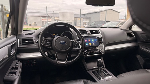 Subaru Outback 8 of 13