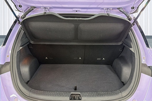 BYD Dolphin 19 of 19