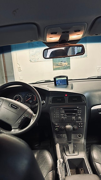 Volvo V70 5 of 7