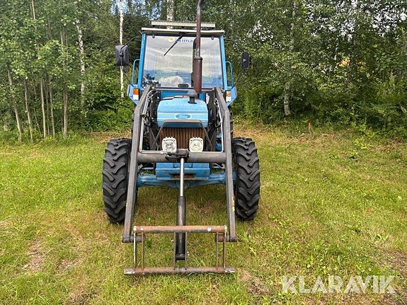 Traktor Ford 3910 6 of 6