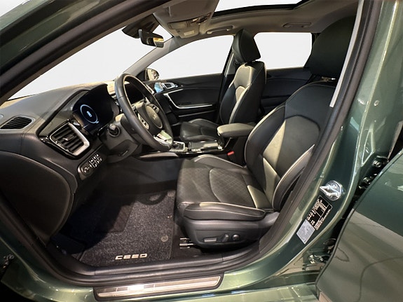 Kia Ceed 8 of 20