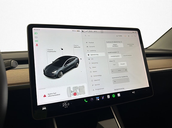 Tesla Model 3 26 of 30