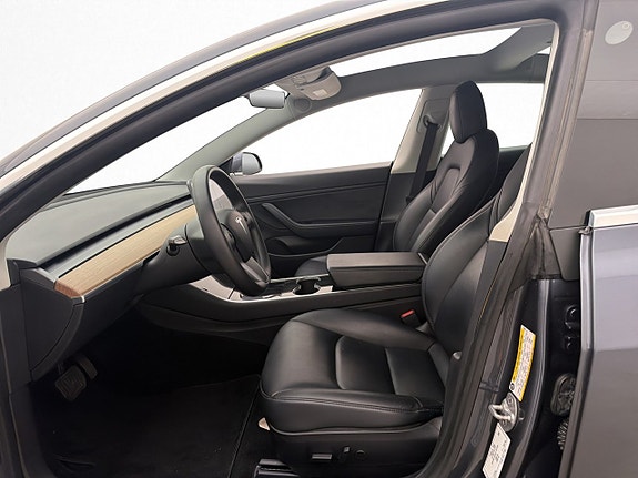 Tesla Model 3 12 of 30