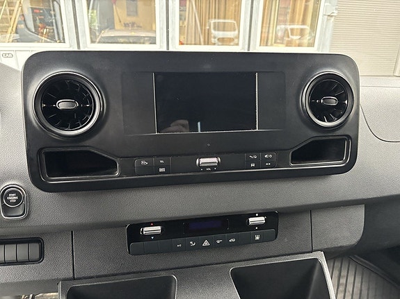 Mercedes-Benz Sprinter 314 18 of 30
