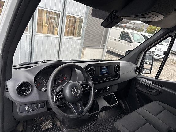 Mercedes-Benz Sprinter 314 15 of 30