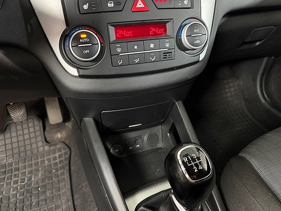 Kia Ceed 11 of 12
