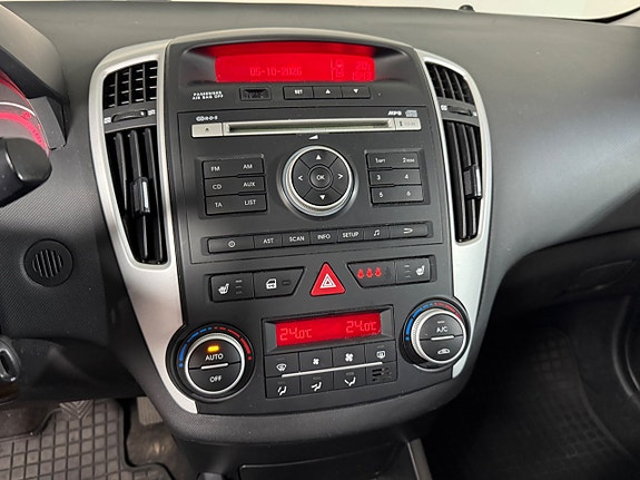 Kia Ceed 10 of 12