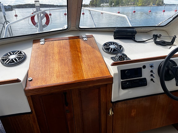 Flipper 620 + Yamaha F100 4-takt inkl båtvagn 10 of 16