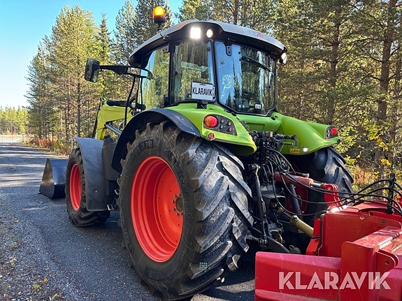 Traktor Claas Arion 460 med flera redskap 4 of 6
