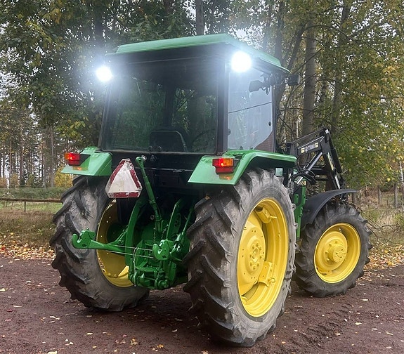 4x4 John Deere 2650 lastar traktor 10 of 12