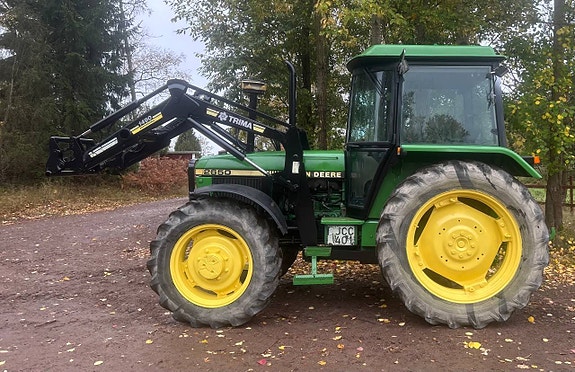 4x4 John Deere 2650 lastar traktor 2 of 12