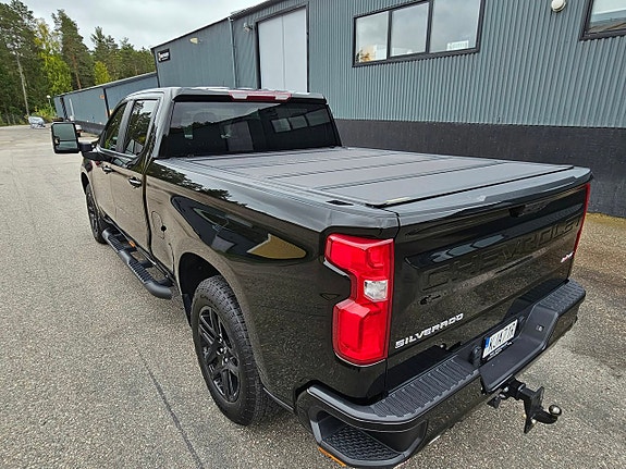 Chevrolet Silverado 1500 7 of 11