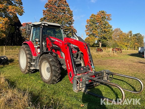 Traktor Massey Ferguson 5S.125 med lastare oc 4 of 6