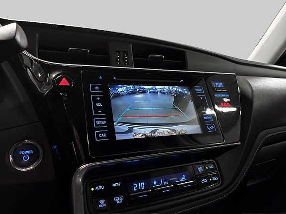 Toyota Auris 17 of 19