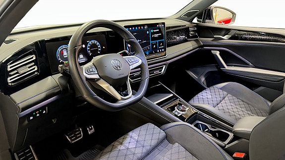 Volkswagen Tiguan 7 of 23