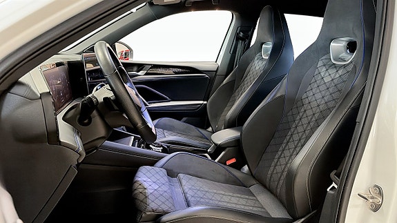 Volkswagen Tiguan 8 of 23
