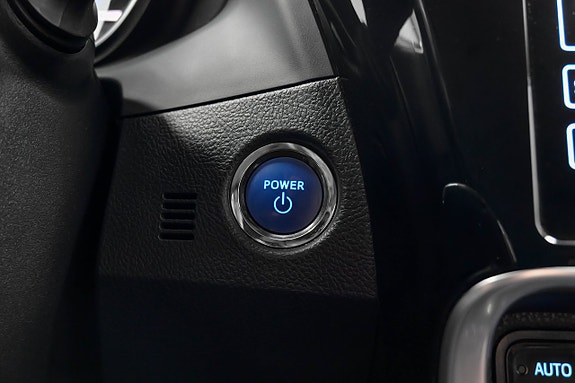 Toyota Auris 13 of 22