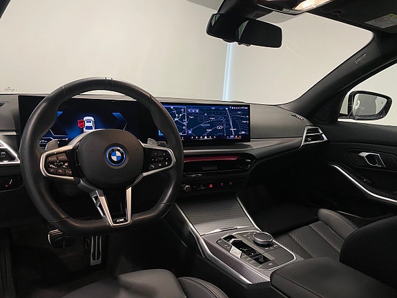 BMW 330e 6 of 11